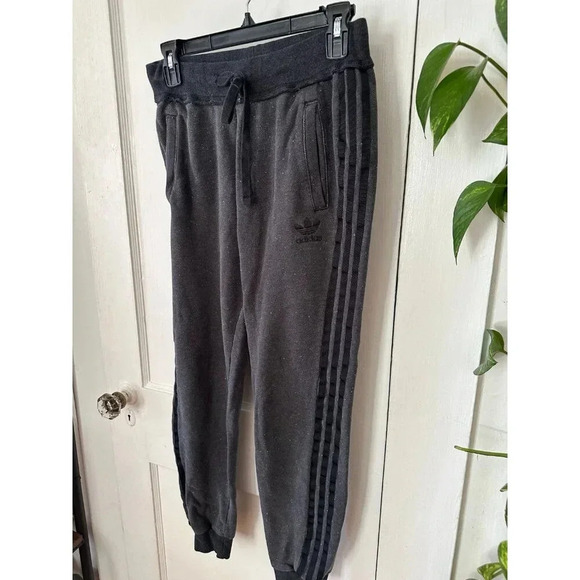 Adidas Men’s size small grey sweatpants - Picture 2 of 10